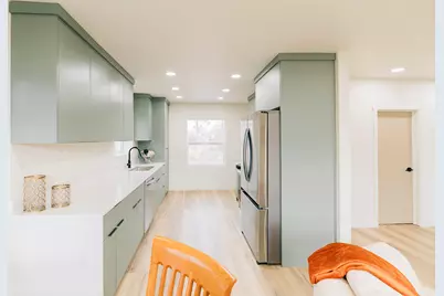 345 E 600 S, Centerville, UT 84014 - Photo 9