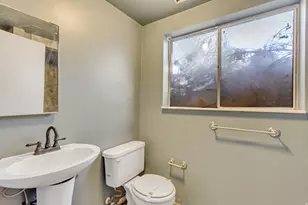 5731 S Blake Dr, Taylorsville, UT 84129 - Photo 23