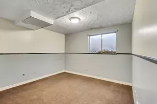 5731 S Blake Dr, Taylorsville, UT 84129 - Photo 21