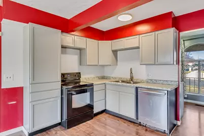 5731 S Blake Dr, Taylorsville, UT 84129 - Photo 5