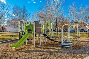 2264 E Loch Lomond Dr, Saratoga Springs, UT 84043 - Photo 29