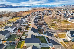 2264 E Loch Lomond Dr, Saratoga Springs, UT 84043 - Photo 37