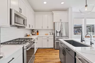 9748 N Caldwell Pl, Highland, UT 84003 - Photo 9