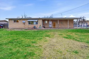 63 W Main St, Richmond, UT 84333 - Photo 29