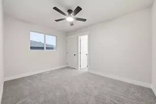 4736 W 5215 S, Kearns, UT 84118 - Photo 23