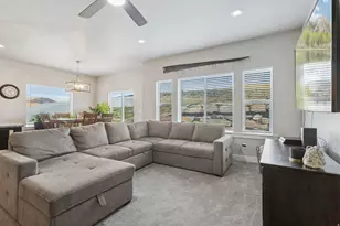 7926 N Bristlecone Rd W, Eagle Mountain, UT 84005 - Photo 11