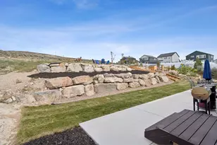 7926 N Bristlecone Rd W, Eagle Mountain, UT 84005 - Photo 41