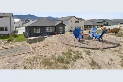 7926 N Bristlecone Rd W, Eagle Mountain, UT 84005 - Photo 43