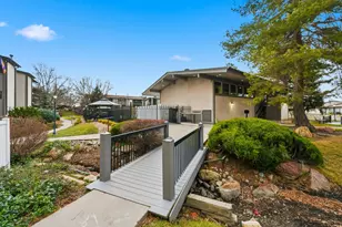 1573 E Waterbury Dr, Murray, UT 84121 - Photo 23