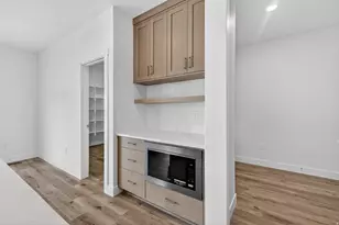 6371 S Ray Dr, South Weber, UT 84405 - Photo 9