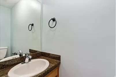 842 E 2150 S, Bountiful, UT 84010 - Photo 29