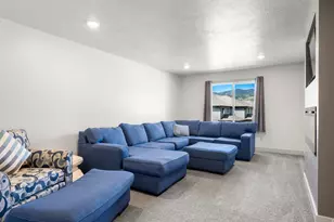 175 S Blue Topaz St, Garden City, UT 84028 - Photo 37