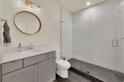 6889 W Lake Ave, South Jordan, UT 84009 - Photo 31