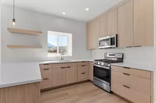 252 E 670 S, Payson, UT 84651 - Photo 13