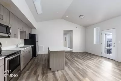 130 7th #C304 St, Ogden, UT 84404 - Photo 7