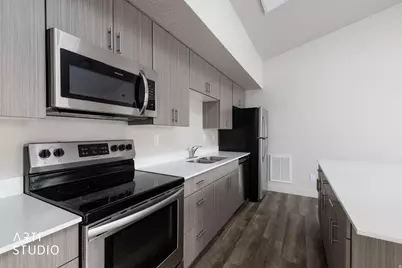 130 7th #C304 St, Ogden, UT 84404 - Photo 9