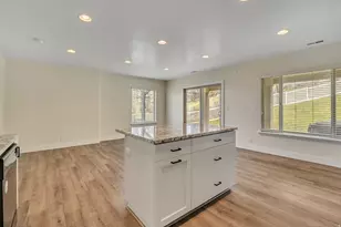 341 E Edgemont Dr S, North Salt Lake, UT 84054 - Photo 23