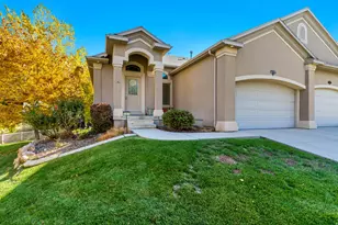 341 E Edgemont Dr S, North Salt Lake, UT 84054 - Photo 3