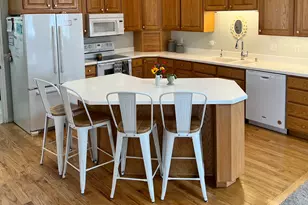 565 W 40 N, Orem, UT 84057 - Photo 3