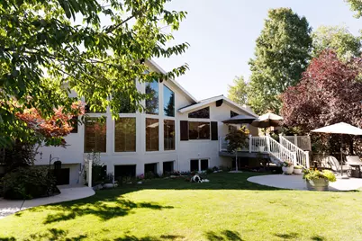 8867 S Easthills Dr E, Sandy, UT 84093 - Photo 71