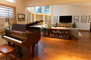 8867 S Easthills Dr E, Sandy, UT 84093 - Photo 19