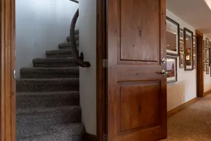 8867 S Easthills Dr E, Sandy, UT 84093 - Photo 45