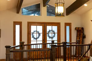 8867 S Easthills Dr E, Sandy, UT 84093 - Photo 5