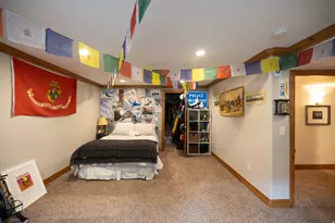 8867 S Easthills Dr E, Sandy, UT 84093 - Photo 63