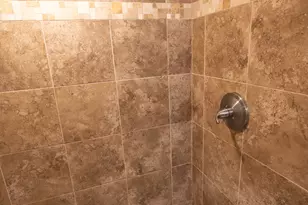 8867 S Easthills Dr E, Sandy, UT 84093 - Photo 51