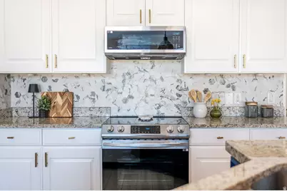 4222 W Chestnut View Dr Dr, South Jordan, UT 84009 - Photo 15