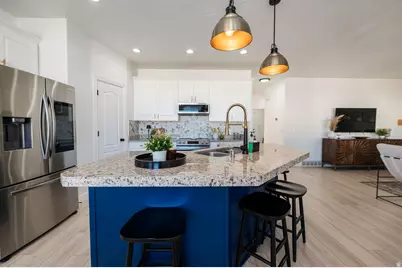 4222 W Chestnut View Dr Dr, South Jordan, UT 84009 - Photo 13