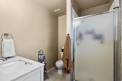 1263 N 780 W, Clinton, UT 84015 - Photo 17