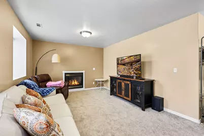 1263 N 780 W, Clinton, UT 84015 - Photo 23