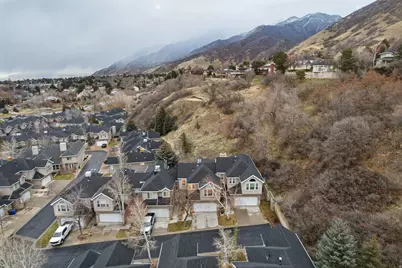 3581 E Lone Brook Ln, Salt Lake City, UT 84121 - Photo 3