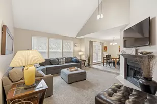 3581 E Lone Brook Ln, Salt Lake City, UT 84121 - Photo 5