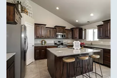 3286 S 2275 W, West Haven, UT 84401 - Photo 11