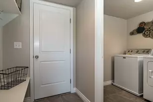 3286 S 2275 W, West Haven, UT 84401 - Photo 15