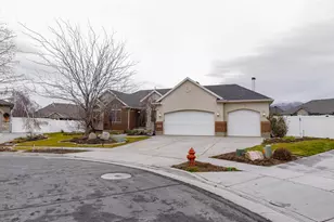 1862 W 1690 S, Woods Cross, UT 84087 - Photo 5