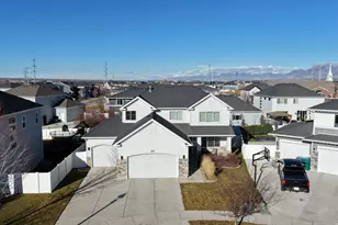 1052 W Valor Ct, Bluffdale, UT 84065 - Photo 5