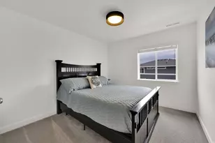 1052 W Valor Ct, Bluffdale, UT 84065 - Photo 35