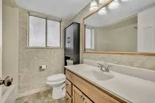 2220 E Murray Holladay Rd, Holladay, UT 84117 - Photo 9