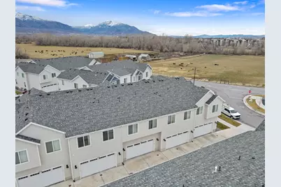 1215 S 200 E #11, Spanish Fork, UT 84660 - Photo 27