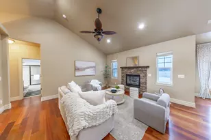 820 S 300 W, Garland, UT 84312 - Photo 9