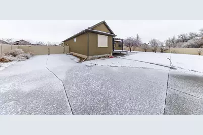 820 S 300 W, Garland, UT 84312 - Photo 33