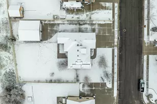 820 S 300 W, Garland, UT 84312 - Photo 37