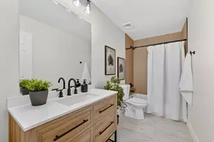 805 E Grenoble Dr, Midvale, UT 84047 - Photo 19