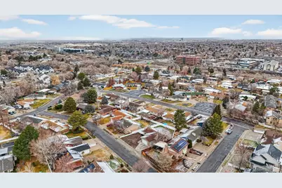 805 E Grenoble Dr, Midvale, UT 84047 - Photo 41