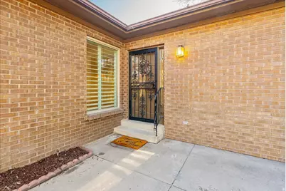 1080 E 6135 S, Salt Lake City, UT 84121 - Photo 5