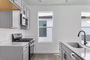 3226 W 1570 N, Provo, UT 84601 - Photo 11