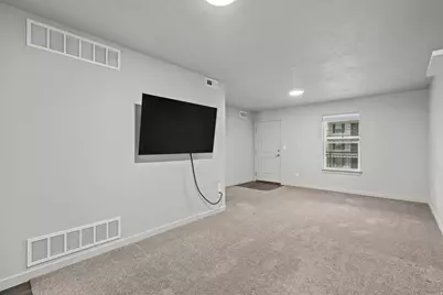 64 W 600 S #C205, Springville, UT 84663 - Photo 9